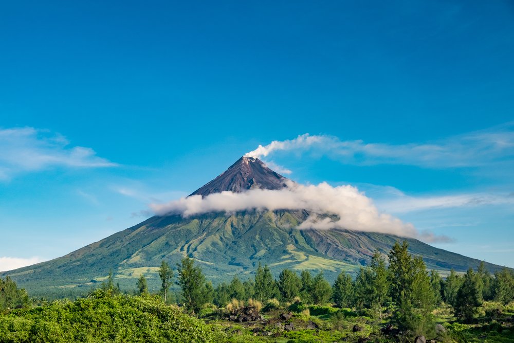 Wide shot of a volcano